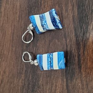 Necklace and earring set